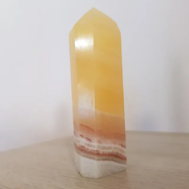 La Fenice Indaco Calcite Gialla Torre 10cm Pietra Naturale
