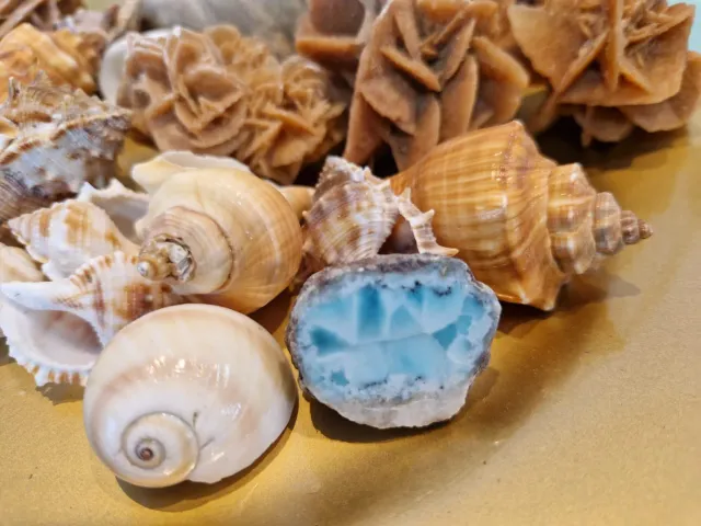 La Fenice Indaco Larimar pietra levigata 35x25mm calma