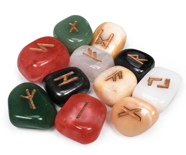 Lo Scarabeo Rainbow Runes rune in pietre colorate