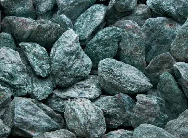 La Fenice Indaco Fuchsite verde pietra grezza