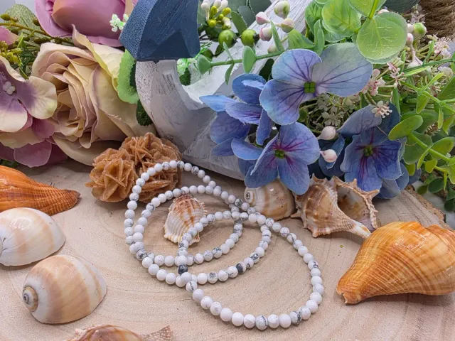 La Fenice Indaco Bracciale Magnesite 4mm pietra naturale bianca