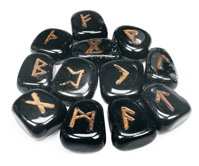 Lo Scarabeo Runes rune 25 pietre incise